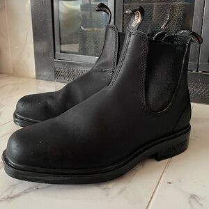 Blundstone 063 Chisel Toe Unisex Chelsea Boots - Black Size 6 US Men (5 AU/UK*)